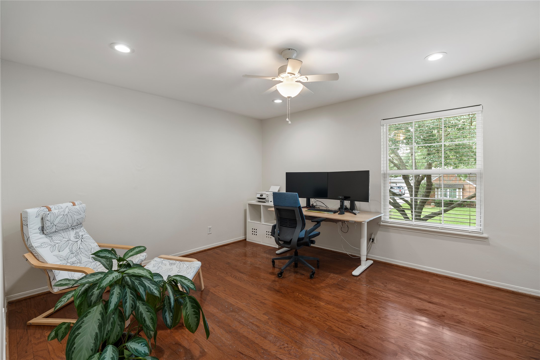 14219 Apple Tree Road Houston, TX 77079 - Photo 18 of 33 Bedroom #2 currently used as office