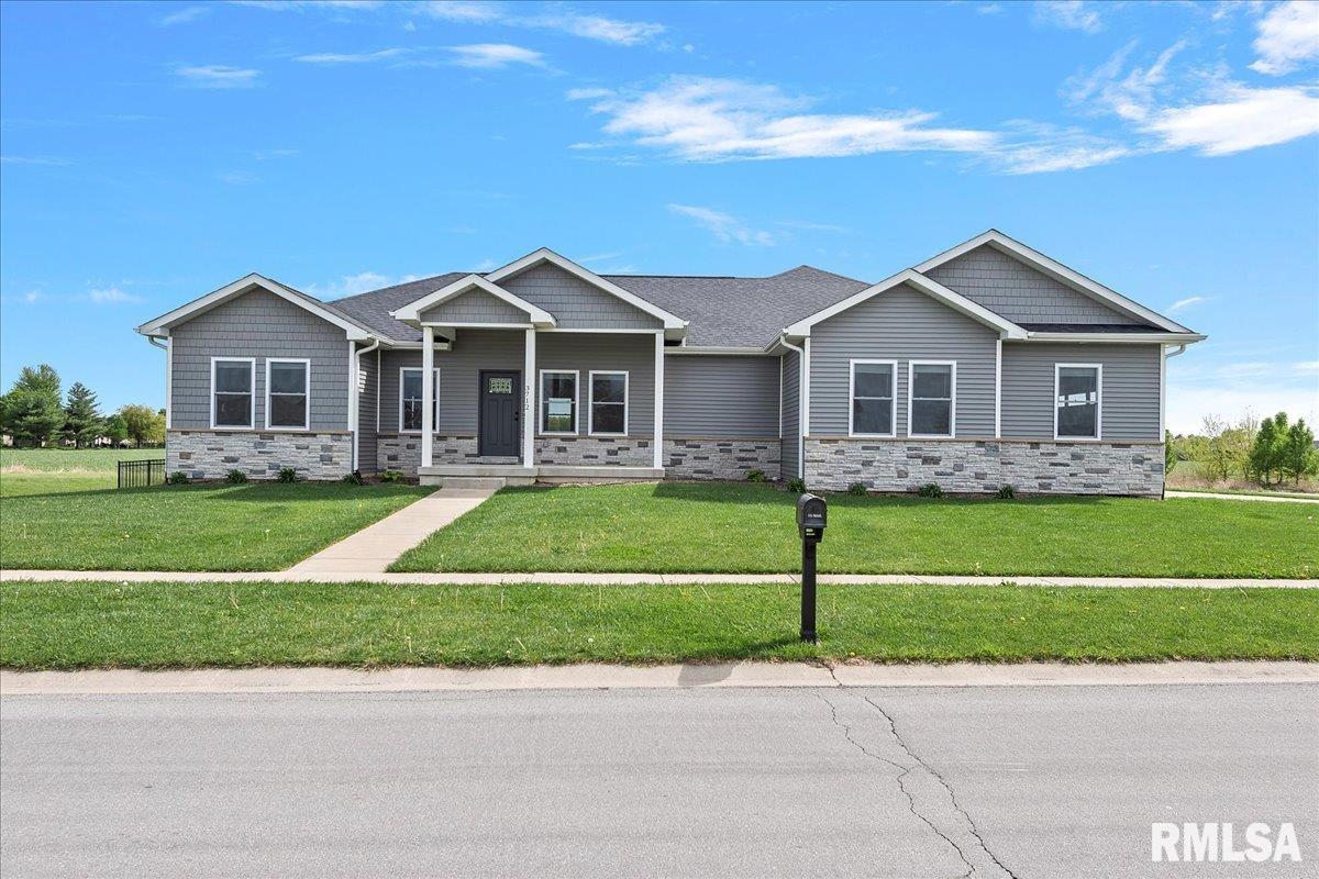 3712 Crystal Spring Drive Springfield, IL 62711 - Photo 1 of 41