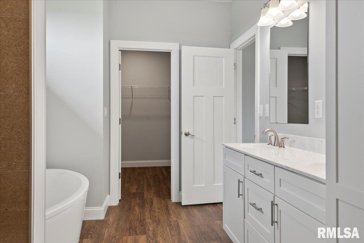 3712 Crystal Spring Drive Springfield, IL 62711 - Photo 22 of 41