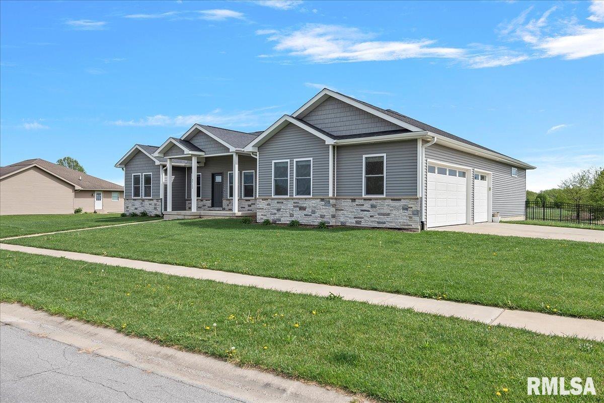 3712 Crystal Spring Drive Springfield, IL 62711 - Photo 3 of 41
