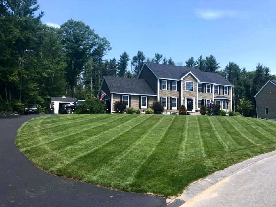 3 Harmony Lane Pelham, NH 03076 - Photo 3 of 17