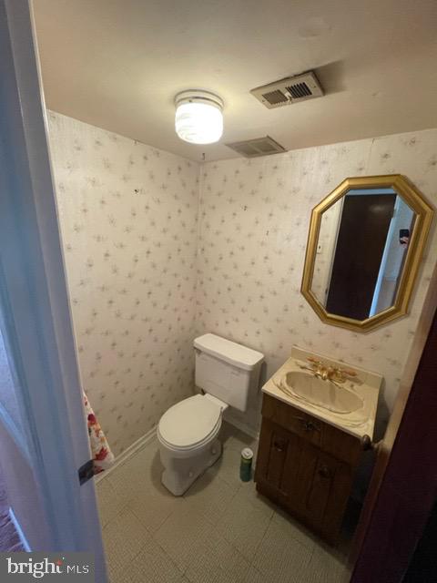 994 Mueller Road Warminster, PA 18974 - Photo 11 of 19 Gallery Image 11