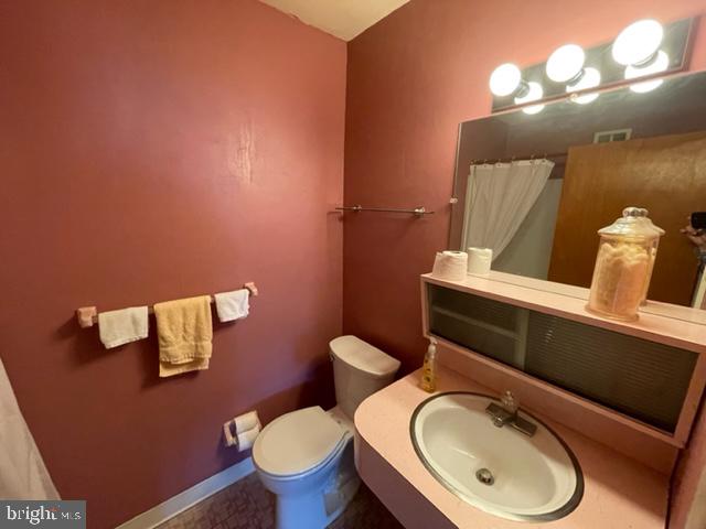 994 Mueller Road Warminster, PA 18974 - Photo 17 of 19 Gallery Image 17