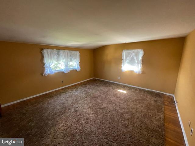 994 Mueller Road Warminster, PA 18974 - Photo 18 of 19 Gallery Image 18