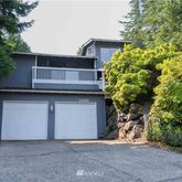 $3,800 | 17225 Southeast 40th Court, Bellevue, WA 98008