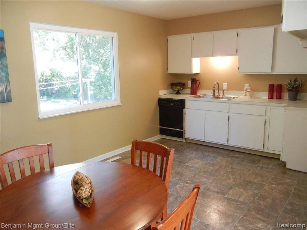 5290 Stanley Road Columbiaville, MI 48421 - Photo 5 of 10 kitchen.JPG