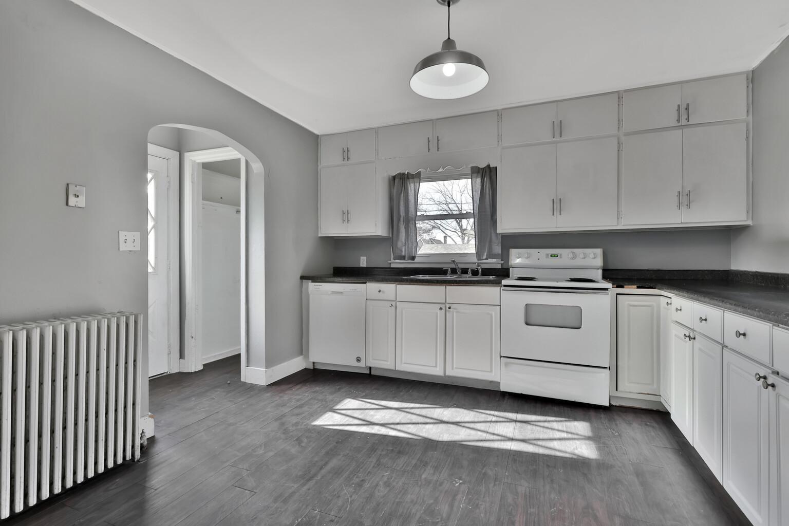 1233 7th Street Hudson, WI 54016 - Photo 19 of 51