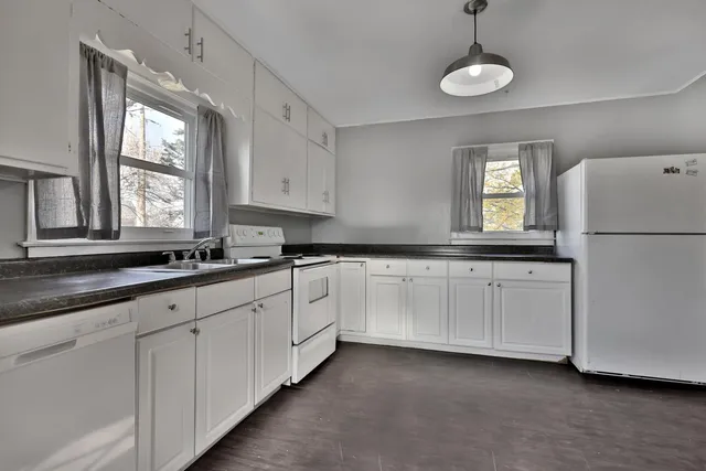 $435,000 | 1233 7th Street, Hudson, WI 54016