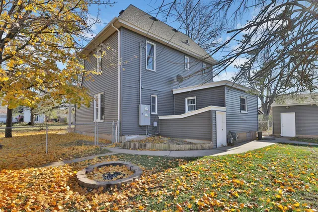 $435,000 | 1233 7th Street, Hudson, WI 54016