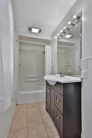 $435,000 | 1233 7th Street, Hudson, WI 54016