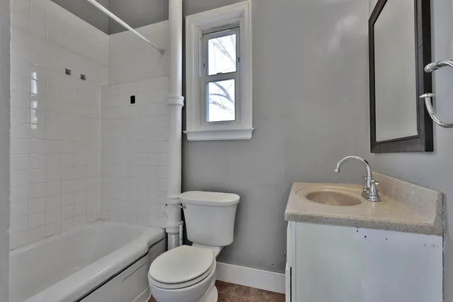 $435,000 | 1233 7th Street, Hudson, WI 54016