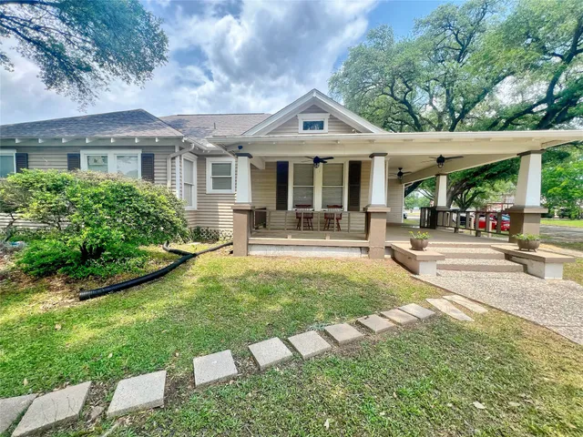 $342,000 | 3704 5th Street, Brookshire, TX 77423
