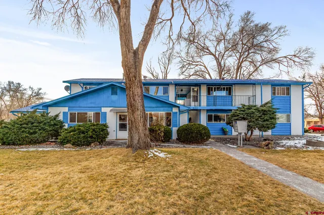 $899,000 | 400 South Pythian Avenue, Montrose, CO 81401