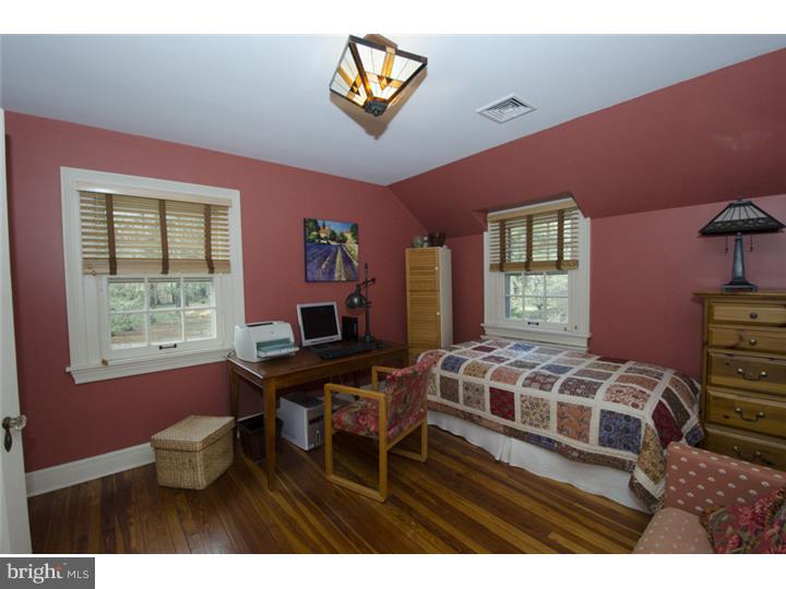 208 Hilldale Road Villanova, PA 19085 - Photo 19 of 23 Bedroom 5