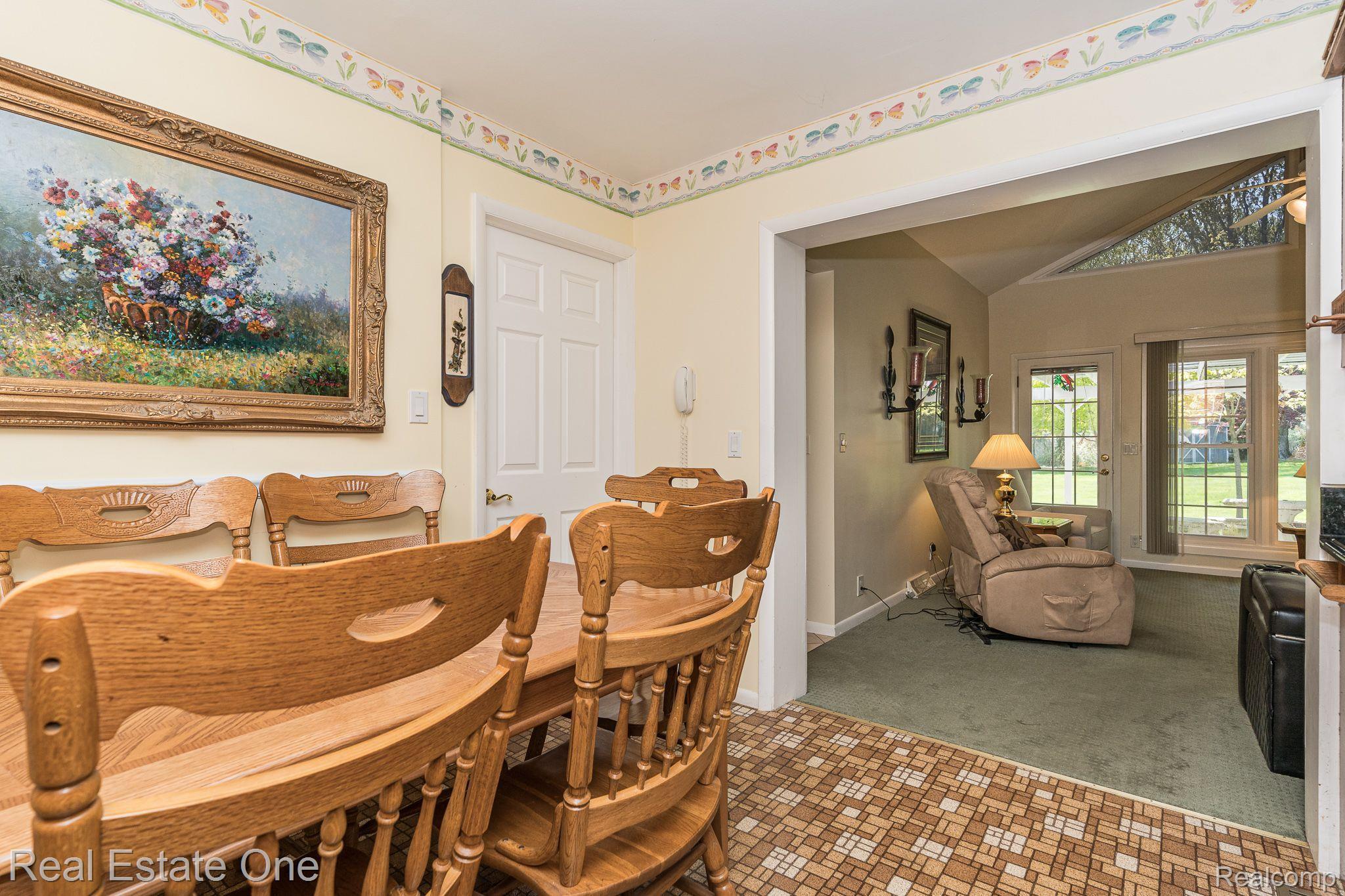 129 Texas Avenue Rochester, MI 48309 - Photo 23 of 50 Gallery Image 23