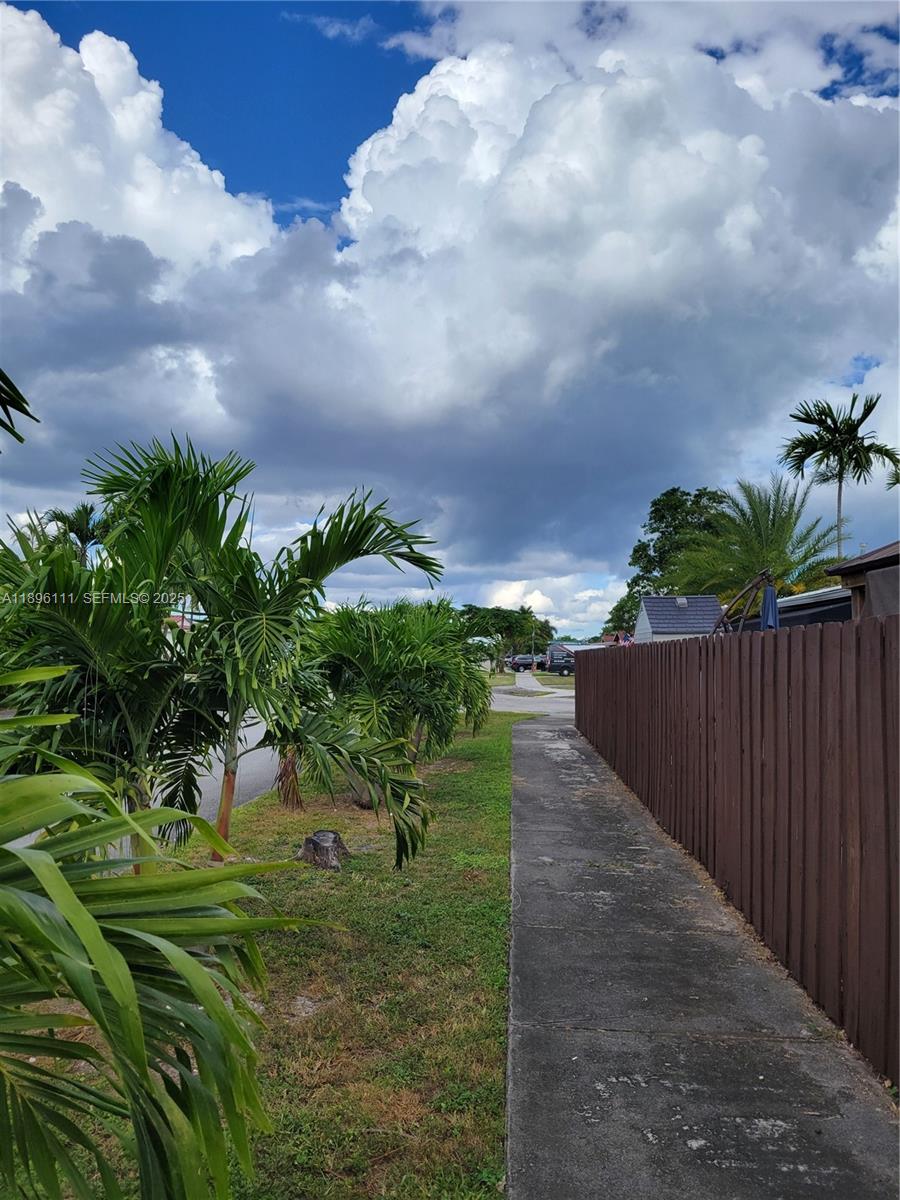 12764 Southwest 46th Lane, Unit 12764 Miami, FL 33175 - Photo 13 of 13