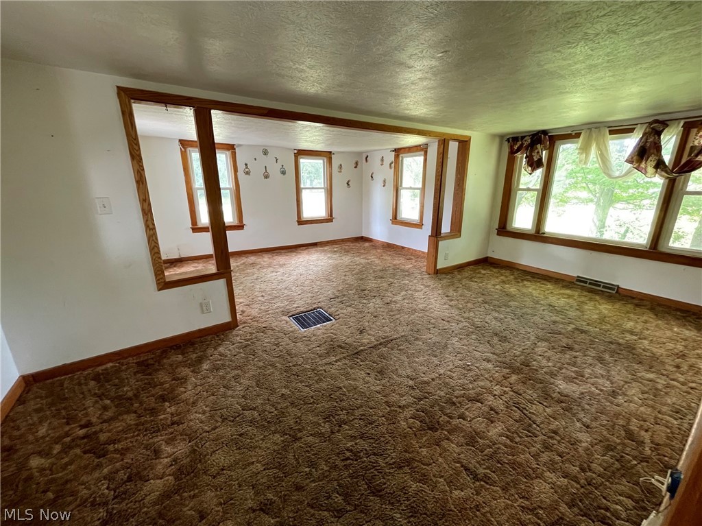 801 Garrison Road Ashtabula, OH 44004 - Photo 4 of 18
