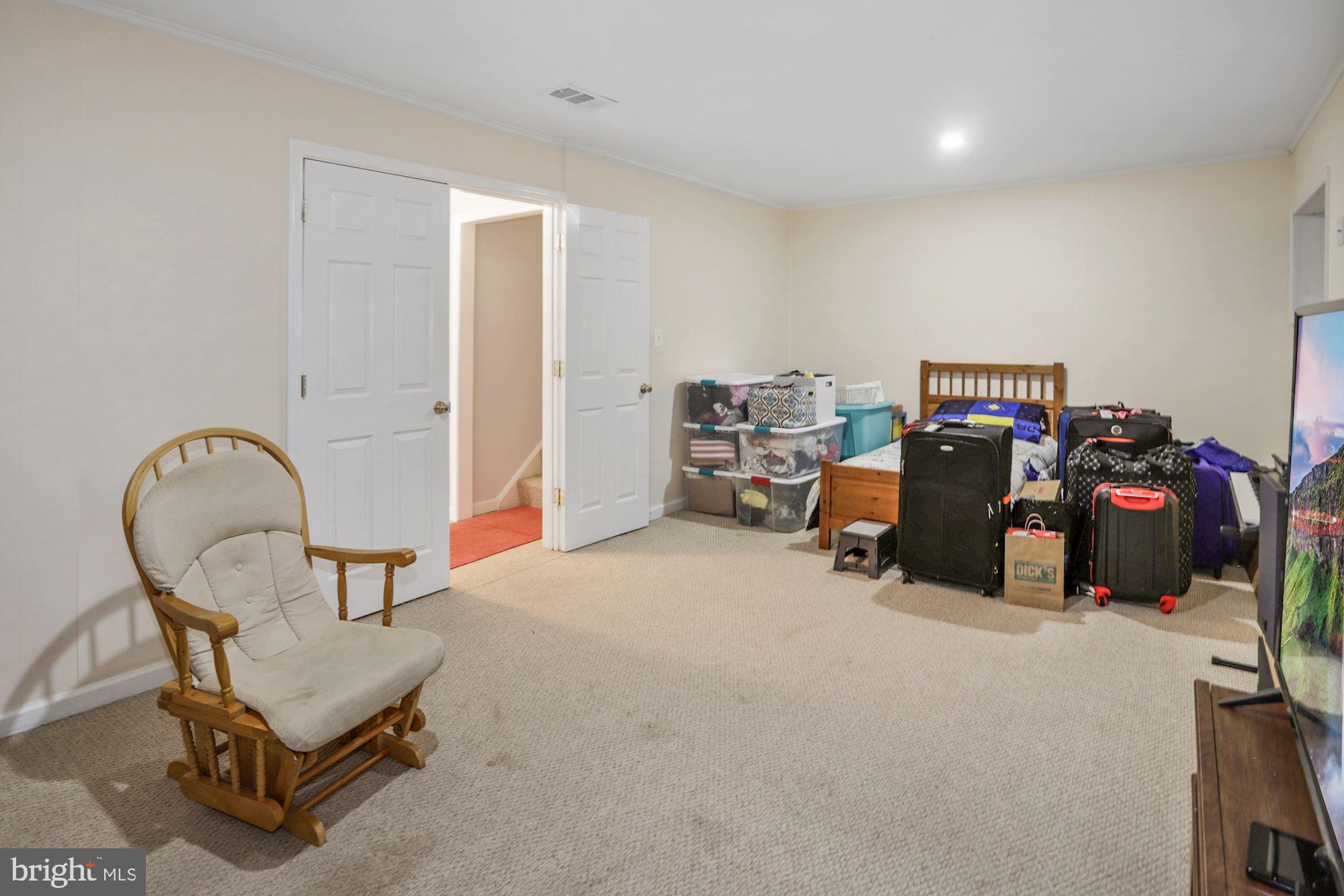 9768 Basket Ring Road Columbia, MD 21045 - Photo 21 of 27 Lower level den