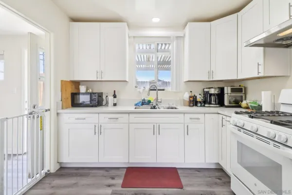 $819,000 | 1055 11th Street, Imperial Beach, CA 91932