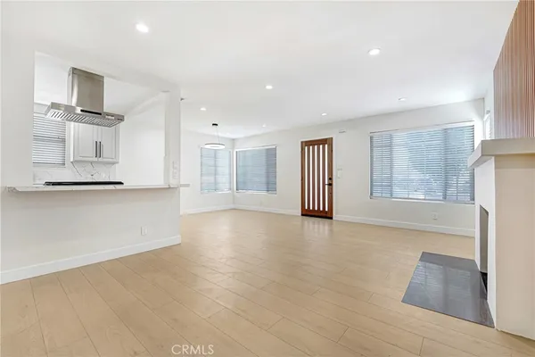 $1,429,000 | 18216 Hartland Street, Reseda, CA 91335