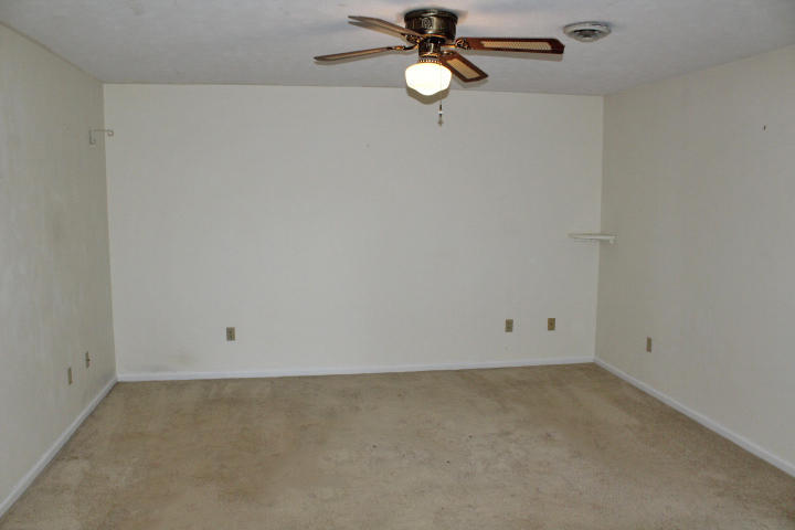 166 Ridgeview Drive Somerset, KY 42503 - Photo 18 of 22 IMG_9226
