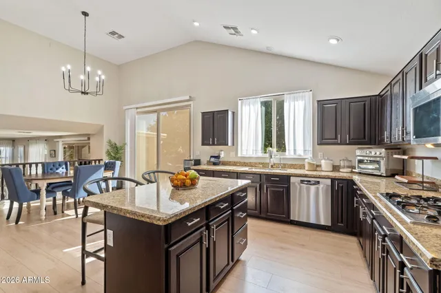 $5,000 | 6943 West Tether Trail, Peoria, AZ 85383