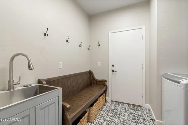 $4,800 | 6943 West Tether Trail, Peoria, AZ 85383