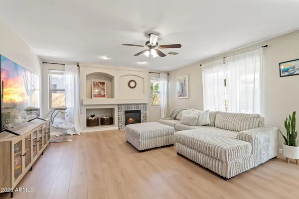 $5,000 | 6943 West Tether Trail, Peoria, AZ 85383