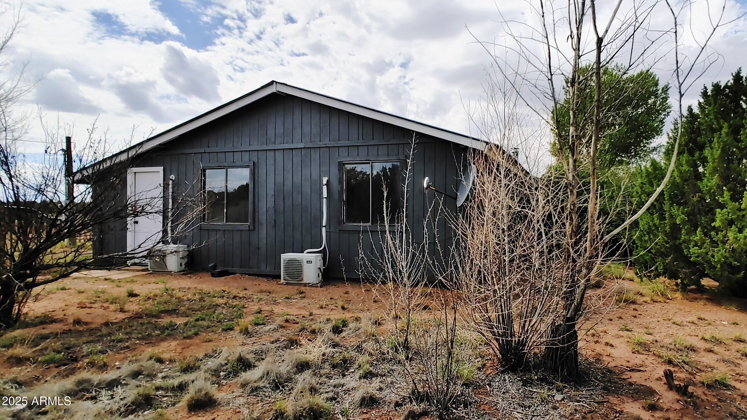 5214 Sour Dough Road Snowflake, AZ 85937 - Photo 9 of 30 a view of a house with a yard