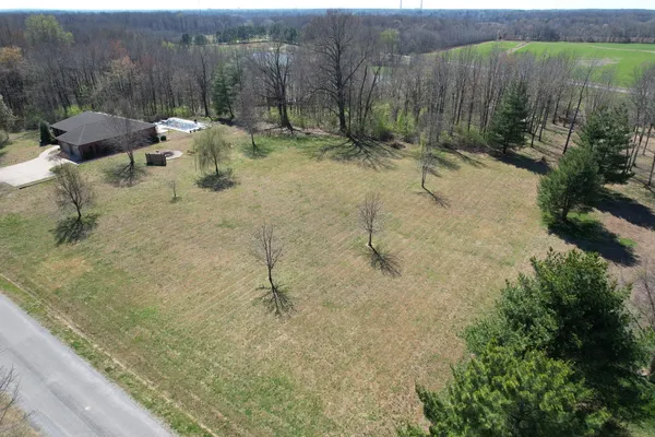 $24,900 | 3071 Lakeview Drive, Metropolis, IL 62960