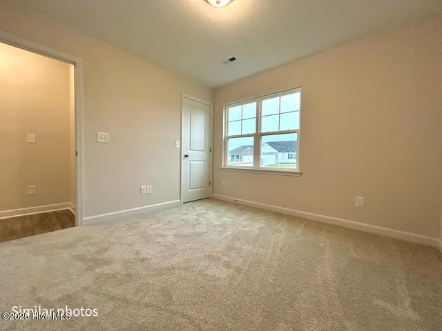 $338,900 | 305 Cotton Hl Place, Hubert, NC 28539