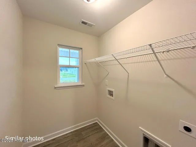 $338,900 | 305 Cotton Hl Place, Hubert, NC 28539