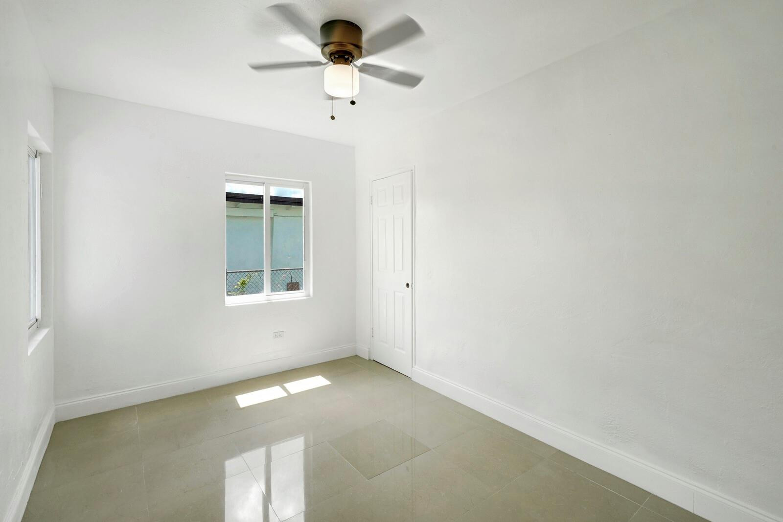 871 East 14th Street Hialeah, FL 33010 - Photo 13 of 16 Photo 13