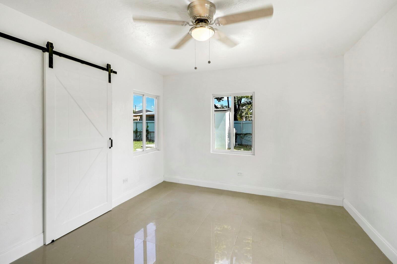 871 East 14th Street Hialeah, FL 33010 - Photo 14 of 16 Photo 14