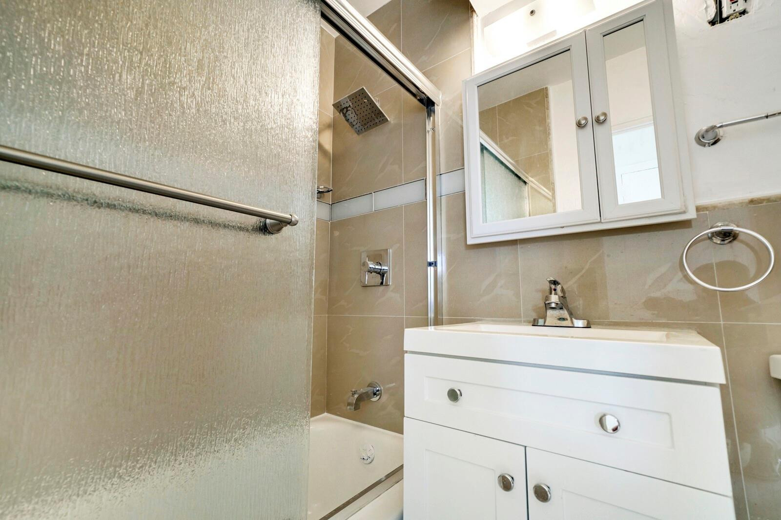 871 East 14th Street Hialeah, FL 33010 - Photo 15 of 16 Photo 15