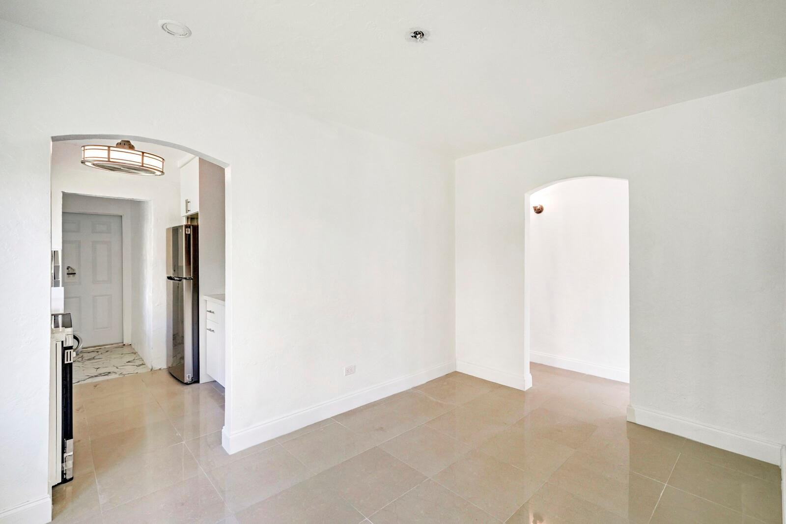 871 East 14th Street Hialeah, FL 33010 - Photo 7 of 16 Photo 7