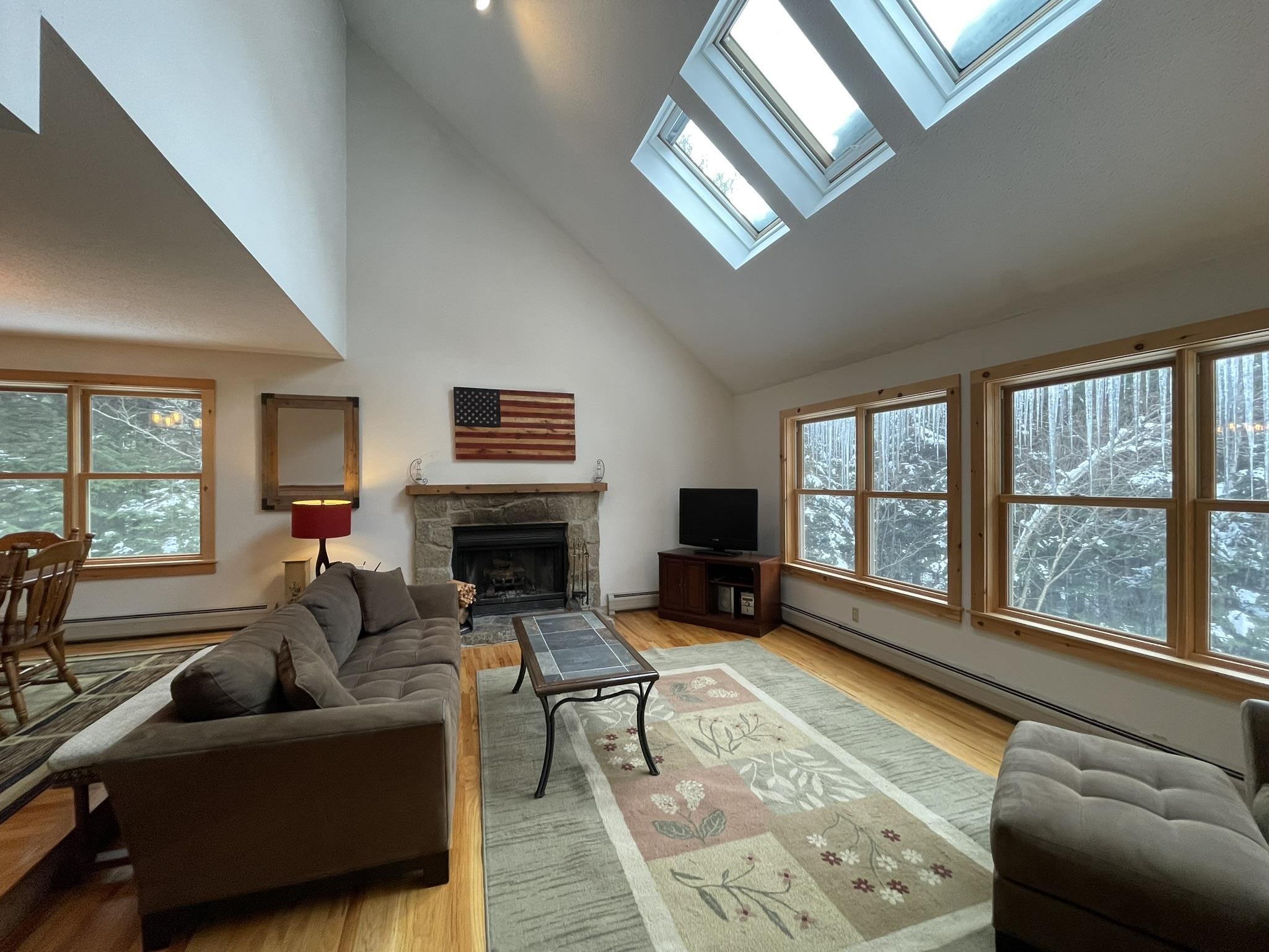 54 Villager Loop West Dover, VT 05356 - Photo 5 of 32