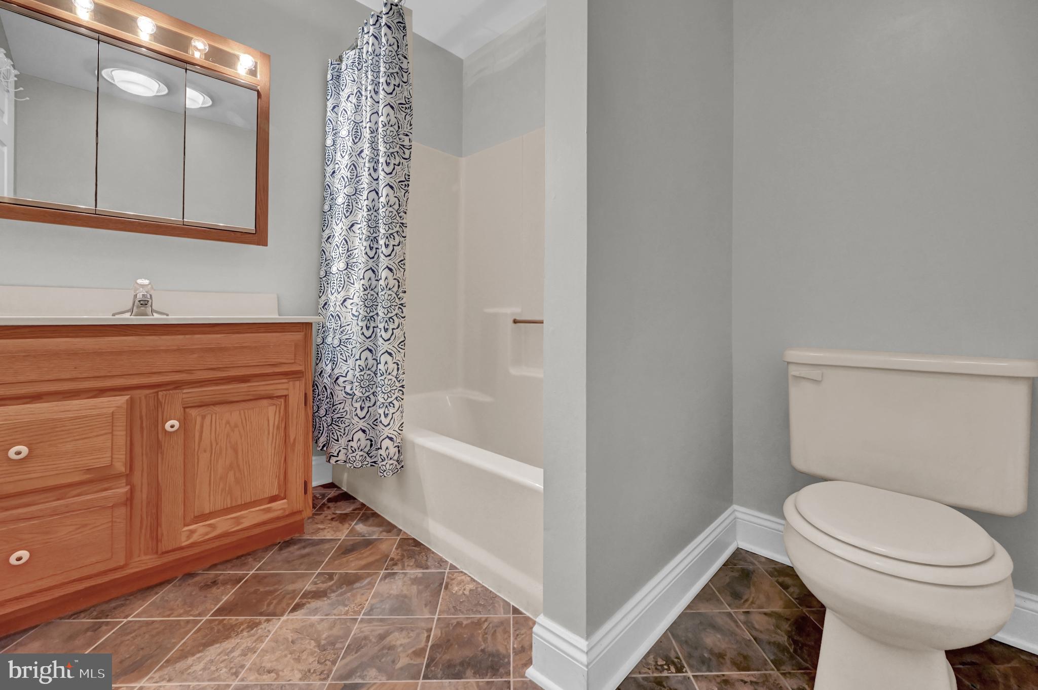 383 Tri Hill Road, Unit 10 York, PA 17403 - Photo 34 of 44 2nd level Full Bath