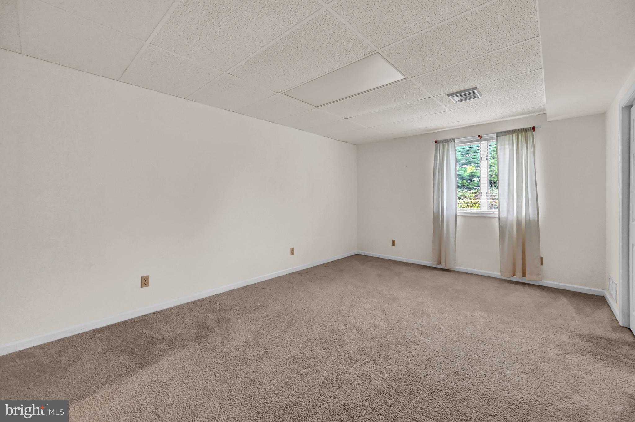383 Tri Hill Road, Unit 10 York, PA 17403 - Photo 40 of 44