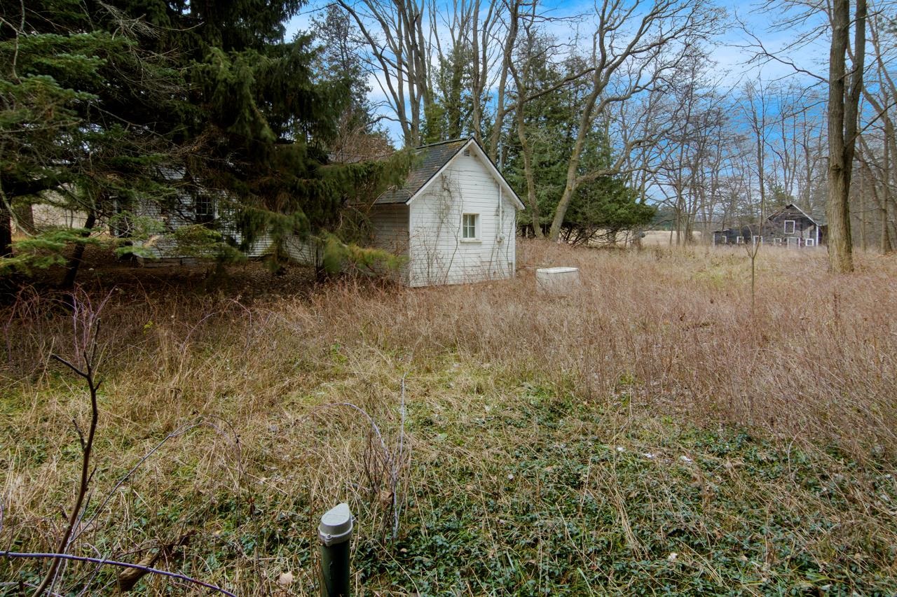 11044 Fredrickson Road Empire, MI 49630 - Photo 9 of 40