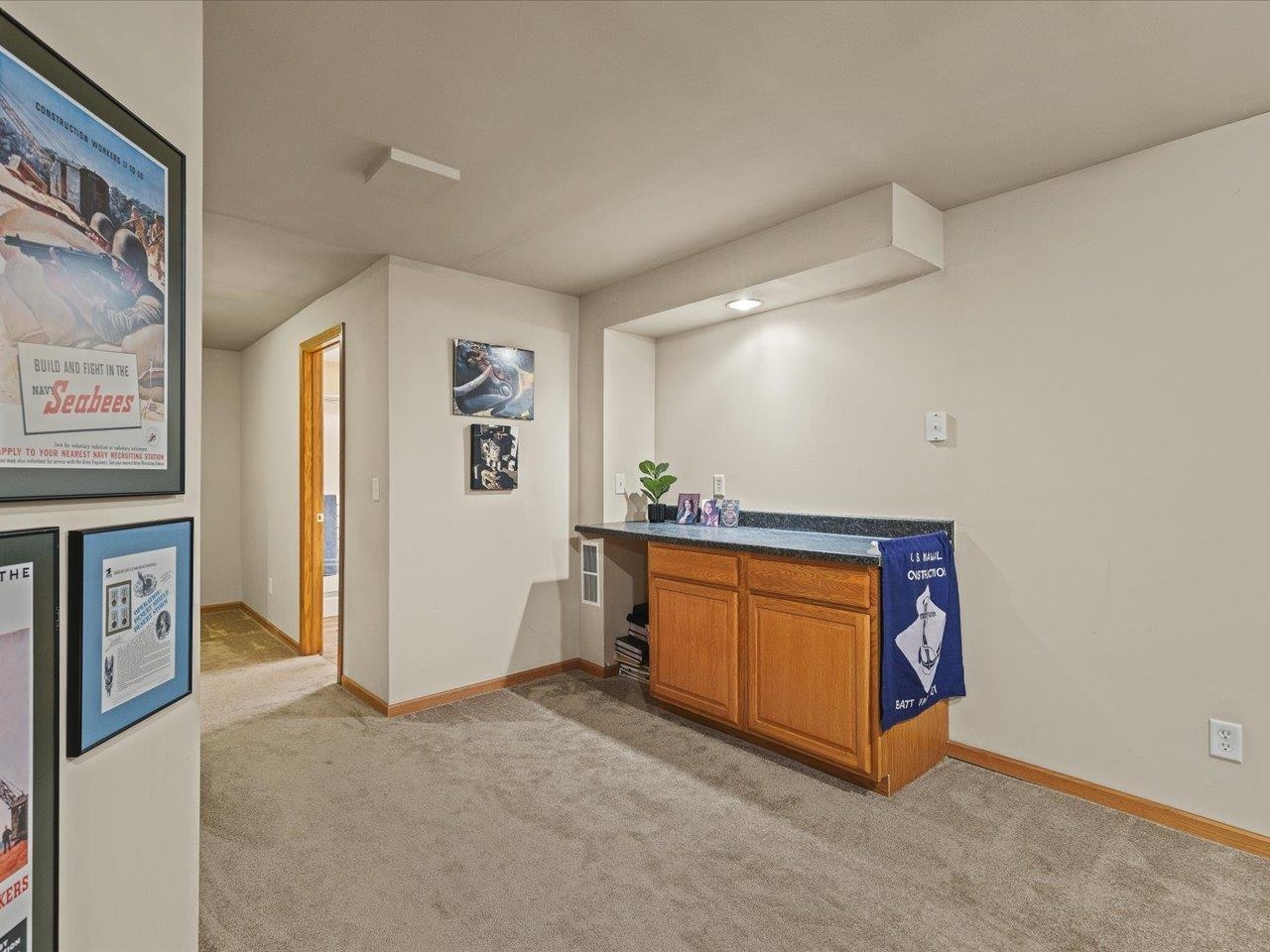 919 Gregory Way Winnebago, IL 61088 - Photo 28 of 47 a view of an empty room with window