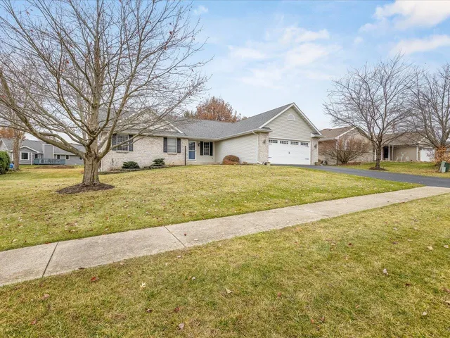 $275,000 | 919 Gregory Way, Winnebago, IL 61088