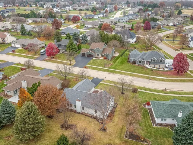 $275,000 | 919 Gregory Way, Winnebago, IL 61088