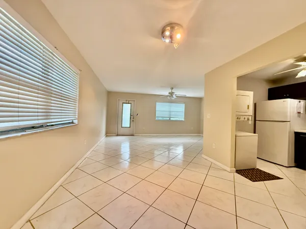 $1,350 | 139 Tuscany Lane, Unit 139, Delray Beach, FL 33446