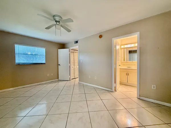 $1,350 | 139 Tuscany Lane, Unit 139, Delray Beach, FL 33446