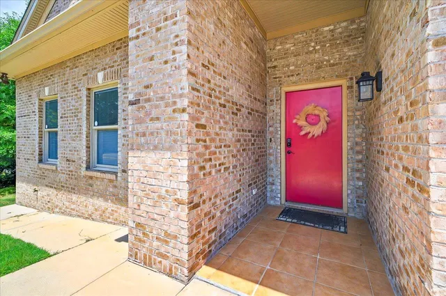 $398,000 | 3300 Harbor Club Drive, Tallahassee, FL 32308