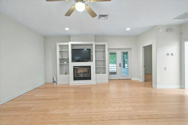 $398,000 | 3300 Harbor Club Drive, Tallahassee, FL 32308