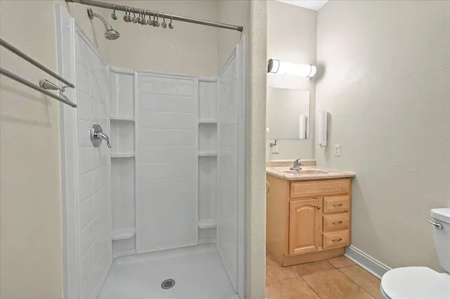 $398,000 | 3300 Harbor Club Drive, Tallahassee, FL 32308