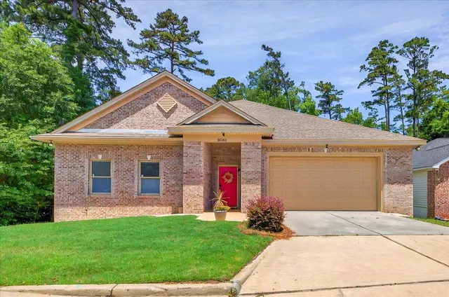 $398,000 | 3300 Harbor Club Drive, Tallahassee, FL 32308