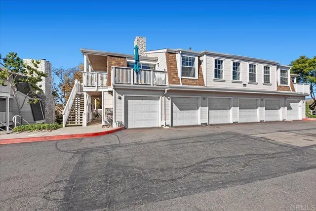 $399,999 | 5094 Via Manos, Unit E, Oceanside, CA 92057